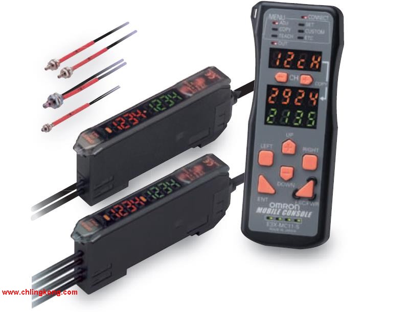 歐姆龍 雙數字光纖傳感器 E3X-DAH8-S